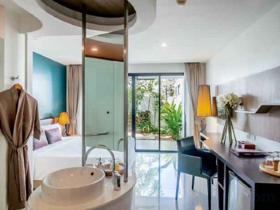 Фото The Pago Design Hotel Phuket