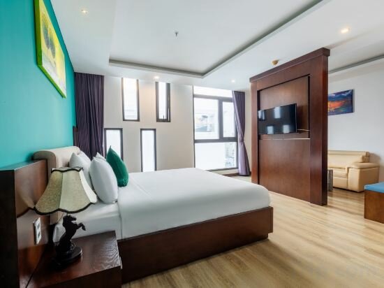 Фото Golden Sun Hotel