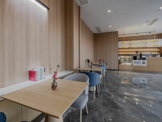 Фото Holiday Inn Express Hangzhou Airport by IHG