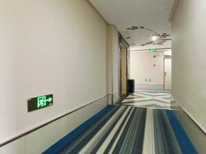 Гостиница Huayi Hotel