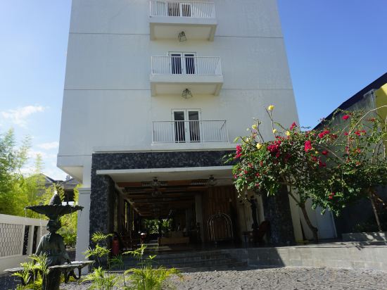 Фото Paragon Hotel Seminyak