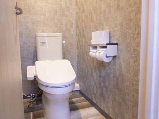 Фото Hotel Tomariya Ueno