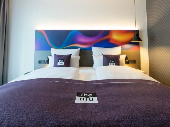 Фото Holiday Inn – the niu, Wave Karlsruhe City Park