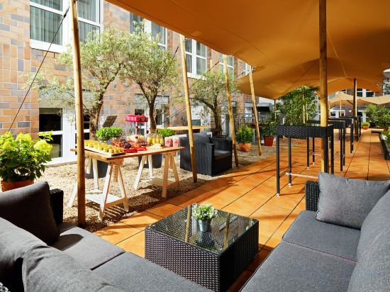 Фото Cologne Marriott Hotel