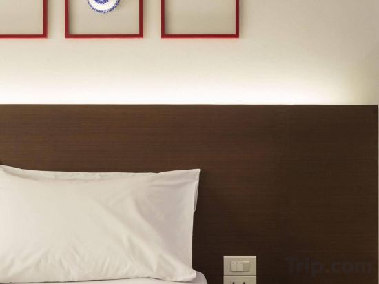 Фото Ruamchitt Plaza Hotel