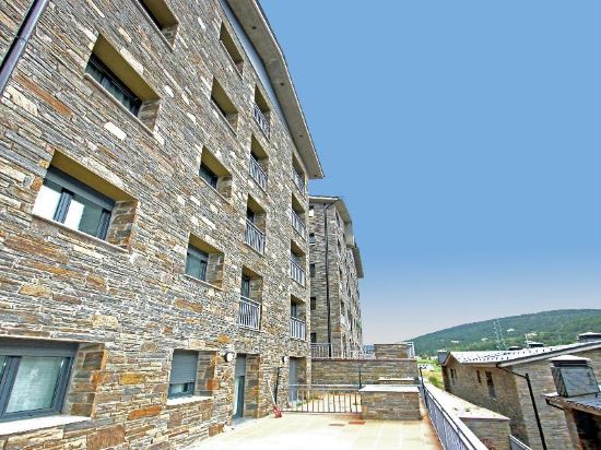 Фото Pierre & Vacances Andorra Sunari Peretol