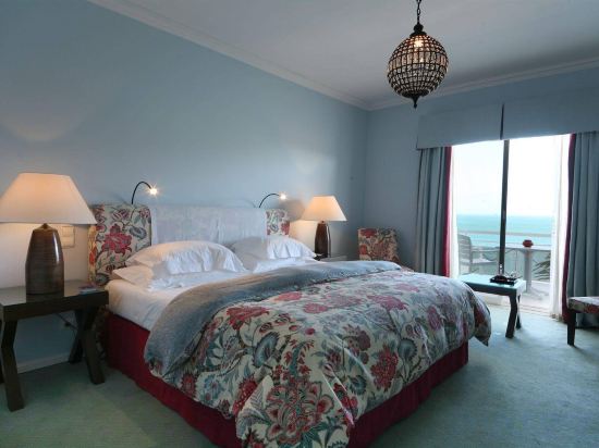 Фото The Albatroz Hotel