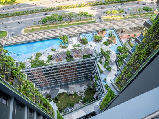 Фото Lumiere Riverside Condo and Suite Khc