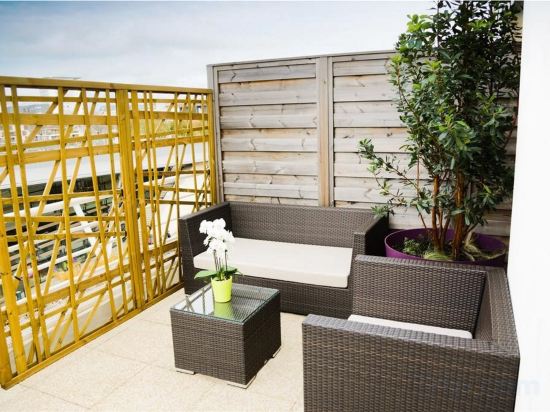 Фото Courtyard by Marriott Paris Arcueil