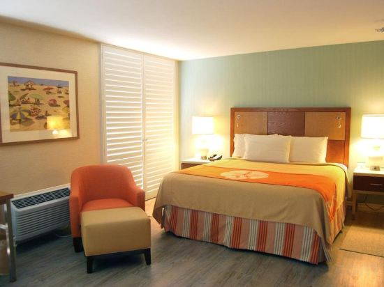 Фото Gateway Hotel Santa Monica