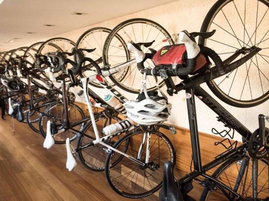 Фото Hotel Cala Sant Vicenç - Adults Only + 16