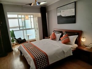 Changsha Post-90 Theme Hotel (Room 2605, East-side Elevator, Right Side of the Lobby, Tower A, Junlin International, No. 216 Pozi Street), hotel