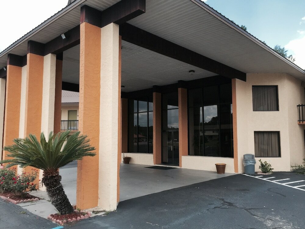 Фото Rodeway Inn