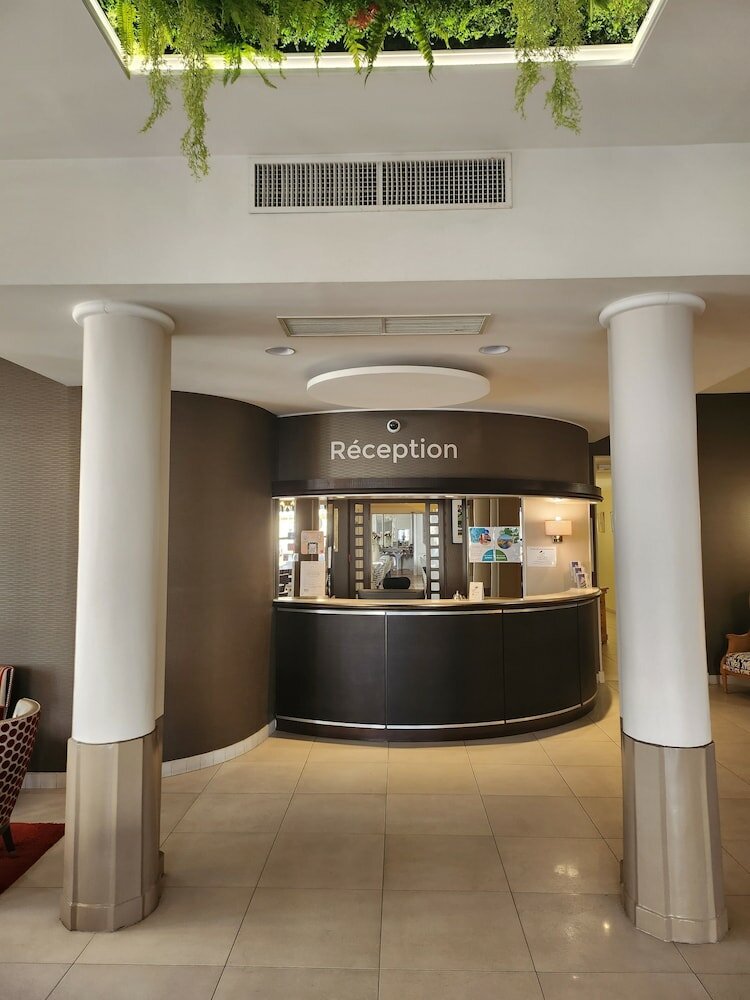 Фото Hotel Les Nations The Originals Boutique Vichy