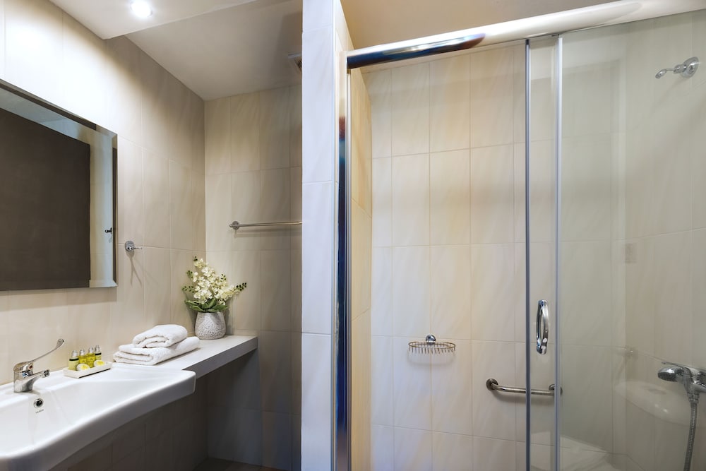 Фото Coral Hotel