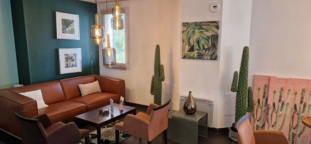 Фото Hotel Kyriad Quimper Sud