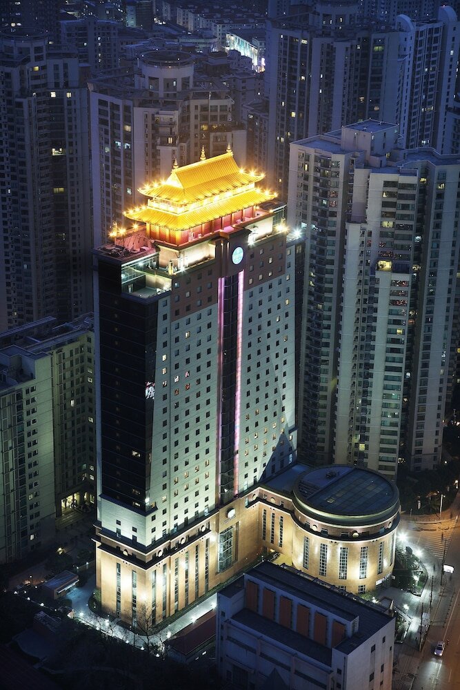 Фото Courtyard by Marriott Shanghai Xujiahui