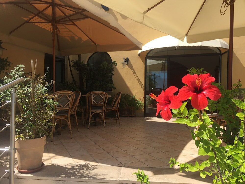 Фото Hotel Villa Ciccio