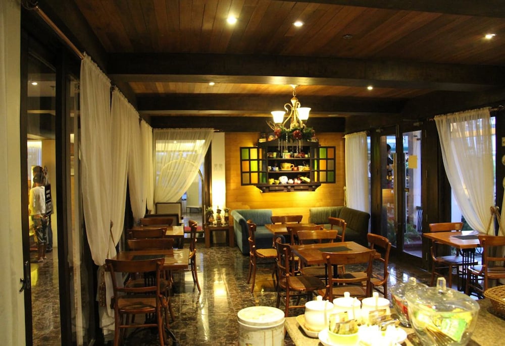 Фото Rosvenil Hotel