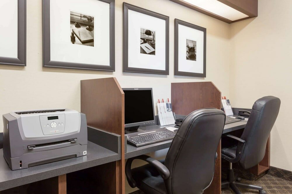 Фото Ramada by Wyndham Weyburn