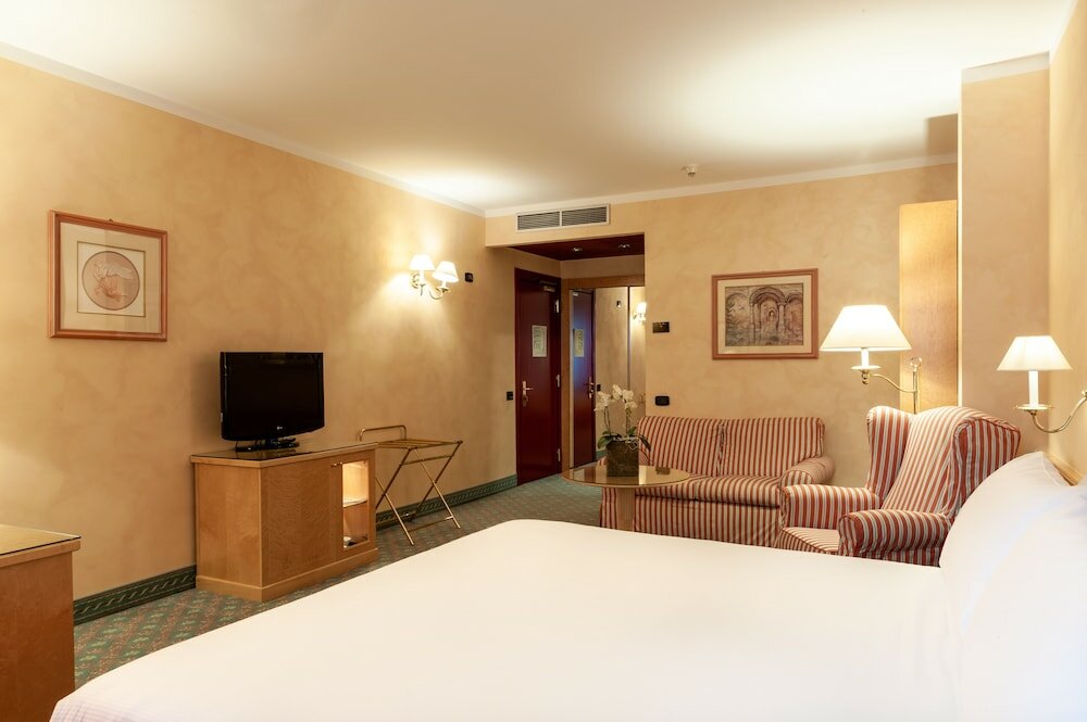 Фото Agora' Palace Hotel