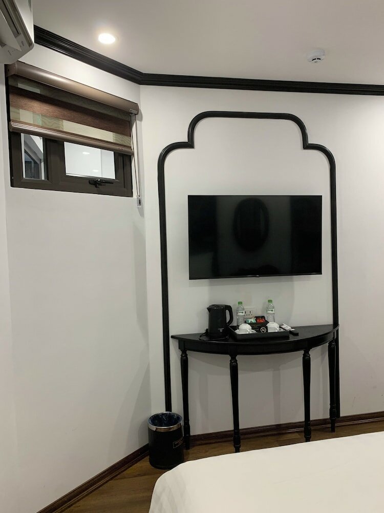 Фото Aquarius Premium Hotel