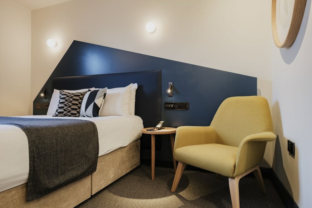 Фото The Fox & Goose Hotel