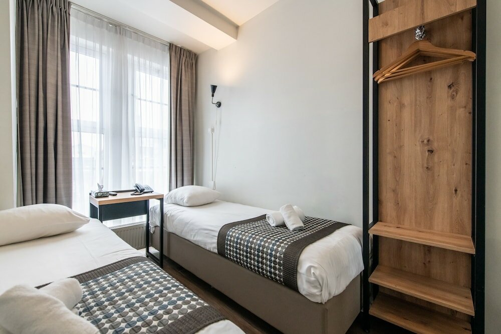 Фото Acostar Hotel