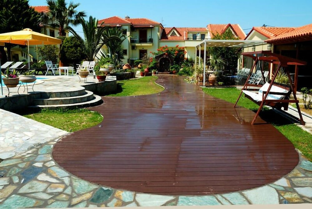 Фото Ariadnes Holiday Accommodation II