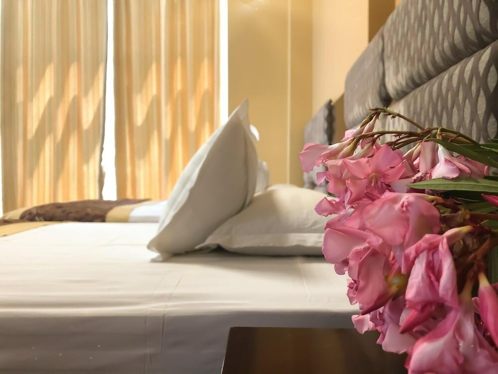 Фото Hotel Kompleksi Arifi