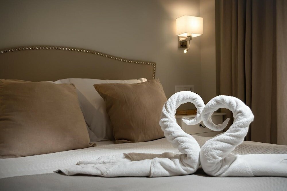 Фото Hostal Boutique Plaza Cantarero