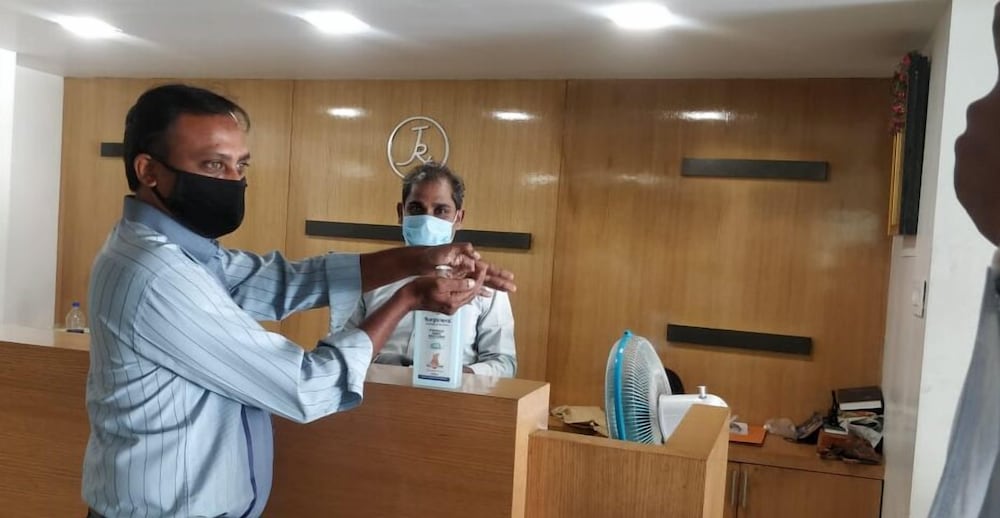 Фото Park Avenue Suites