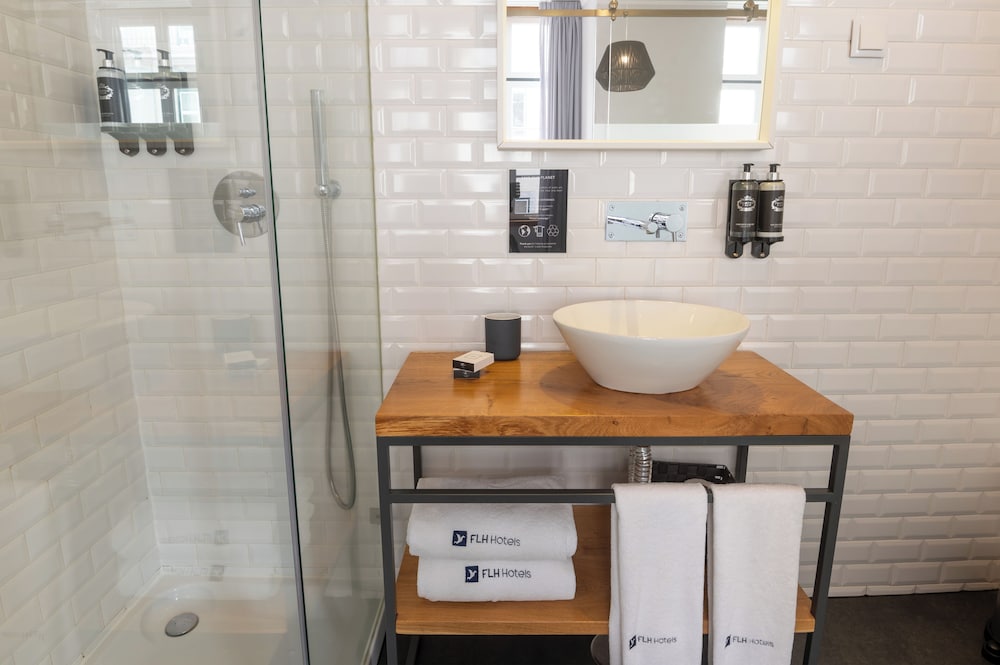 Фото Urbano Flh Hotels Lisboa