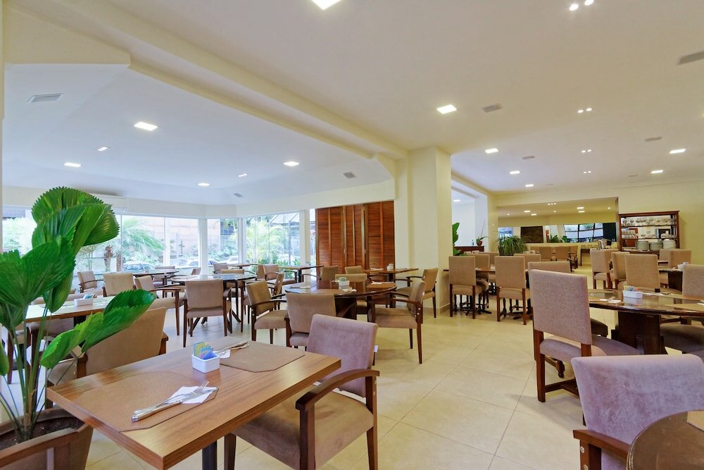 Фото Bristol The Time