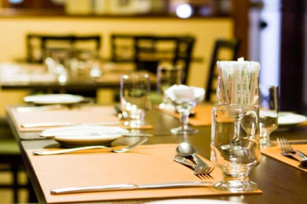 Фото Oft Garden Hotel