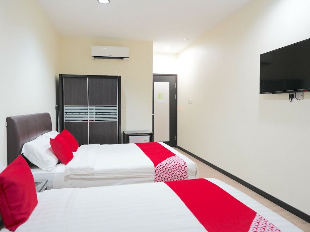 Фото Oyo 89544 Utama Inn