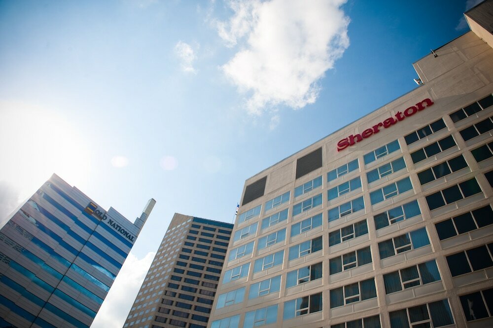 Фото Sheraton Indianapolis City Centre Hotel