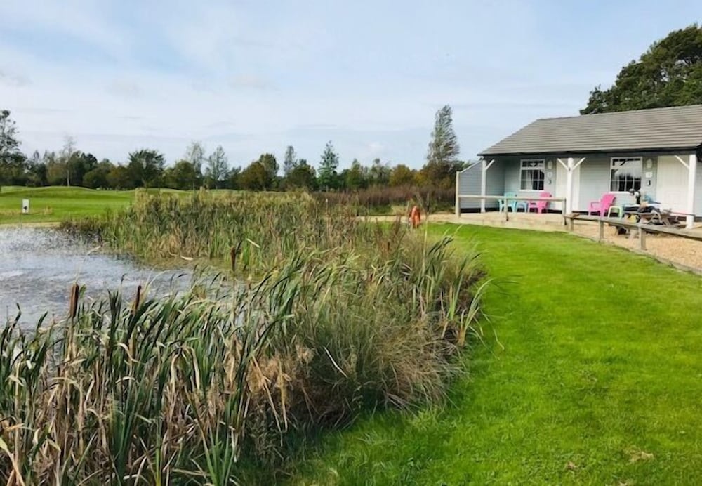 Фото Silverstone Golf Club & Hotel