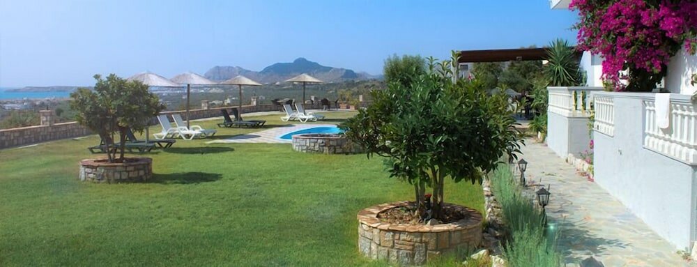 Фото Gardenia Hotel