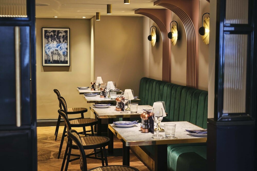 Фото Le Monde Hotel