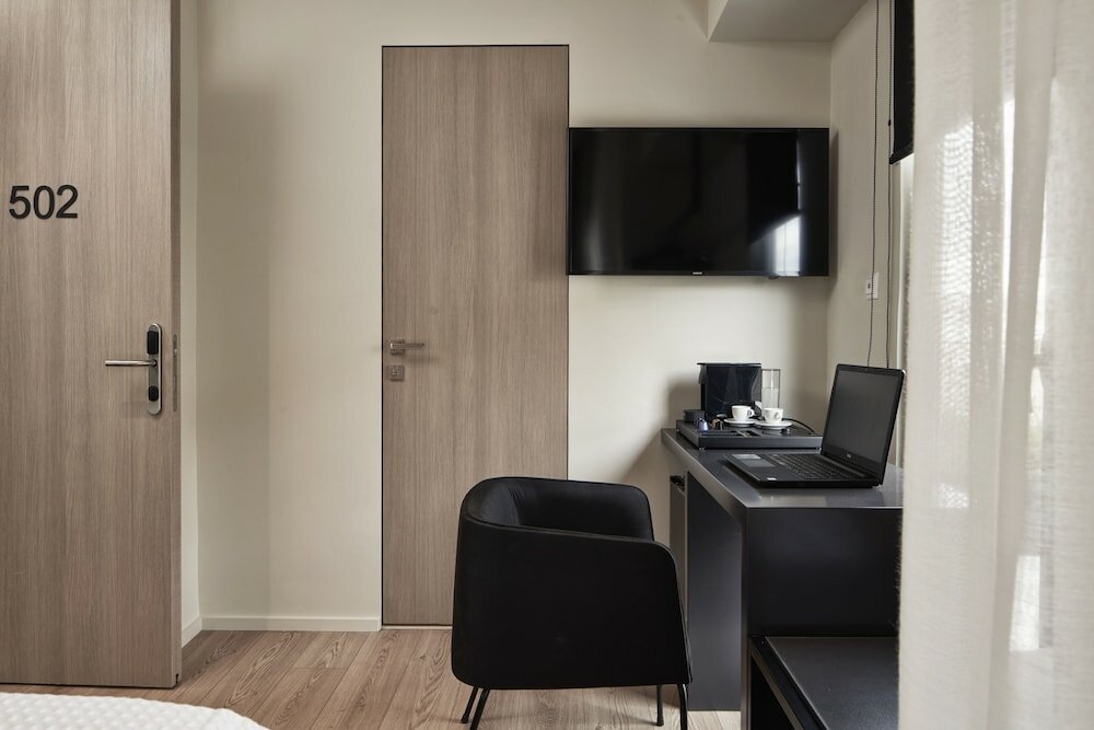 Фото Urban Frame Plaka