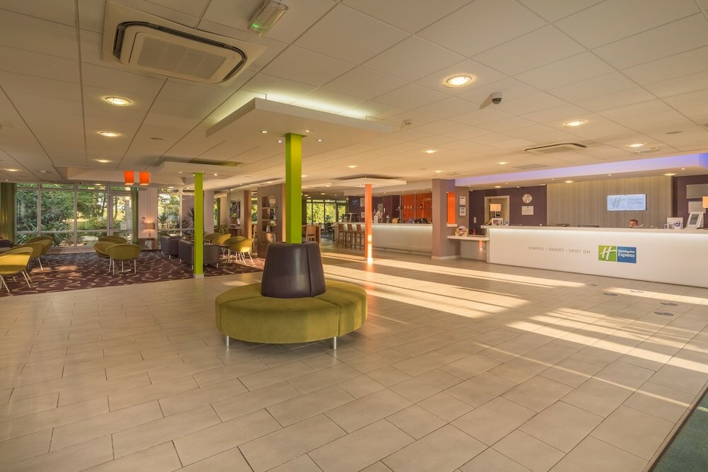 Фото Holiday Inn Express Preston - South, an Ihg Hotel