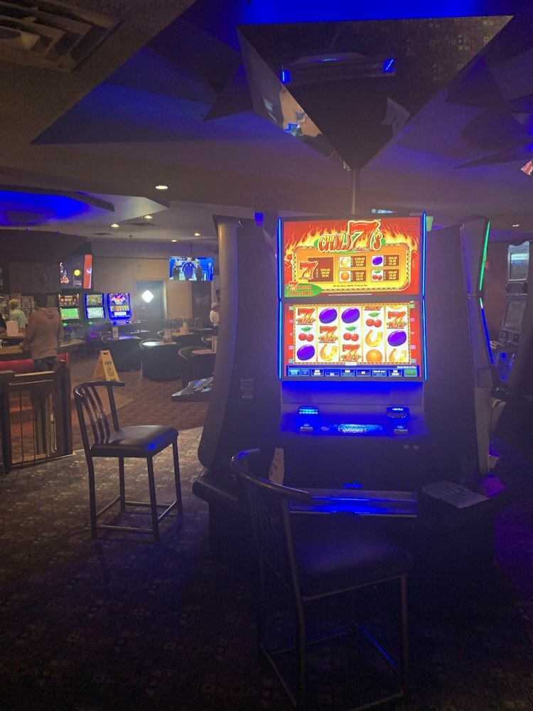 Фото Canad Inns Destination Centre Garden City