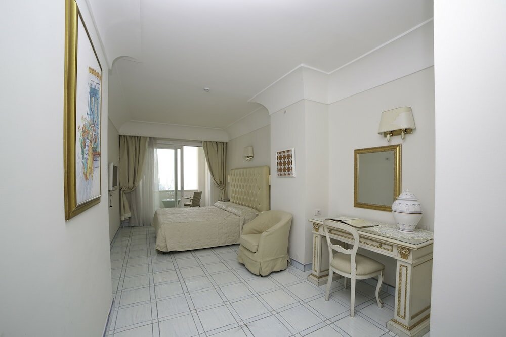 Фото Hotel Villa Fraulo