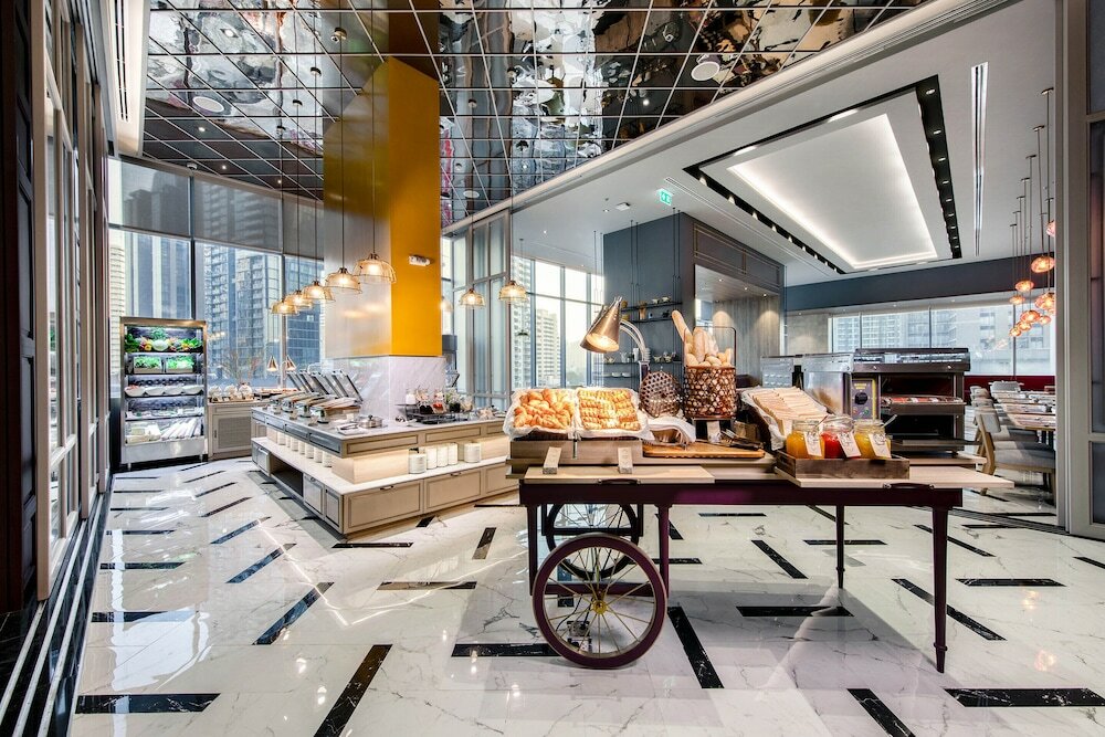 Фото Mercure Bangkok Sukhumvit 24