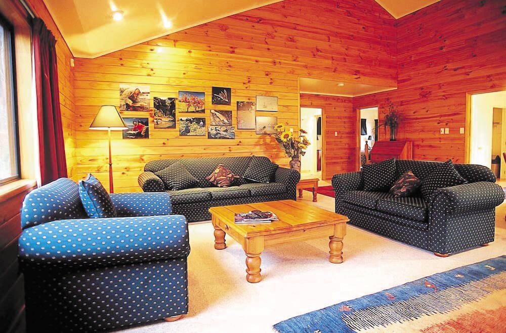 Фото Tongariro Lodge