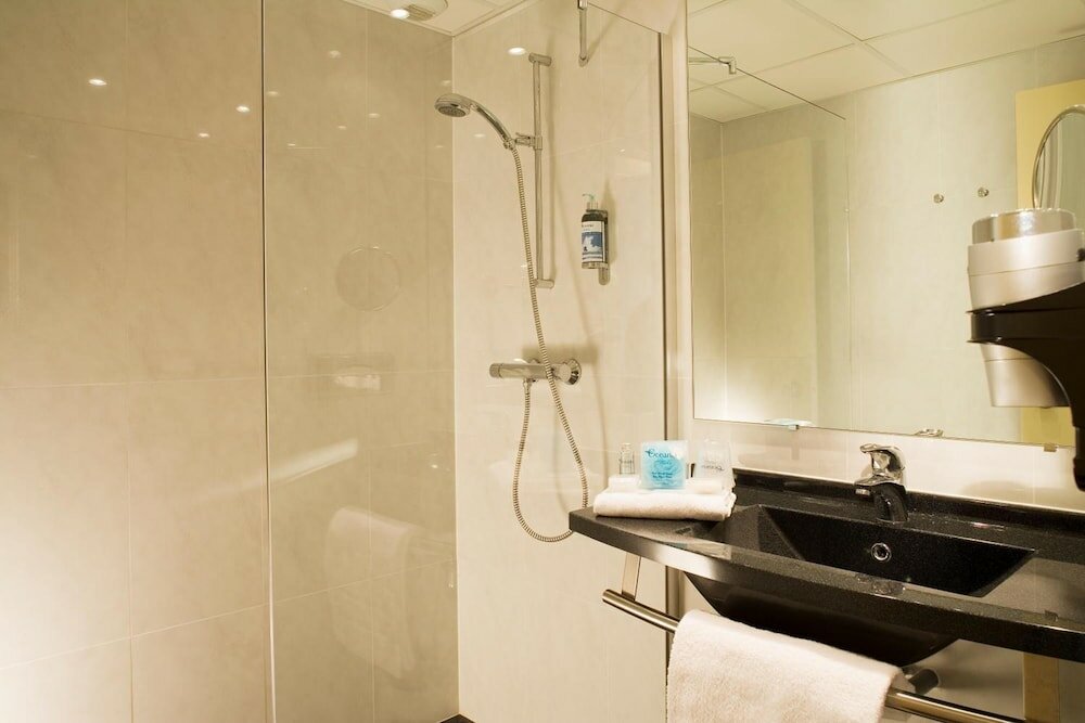 Фото Hotel Akena Biarritz - Grande plage