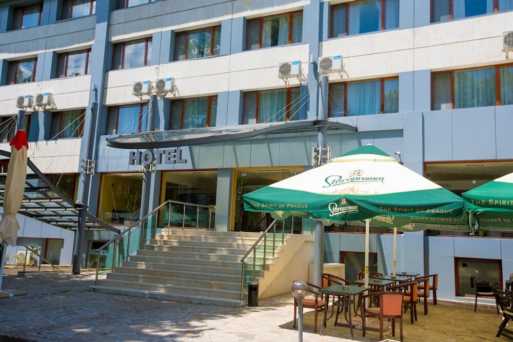 Фото Hotel Ustra