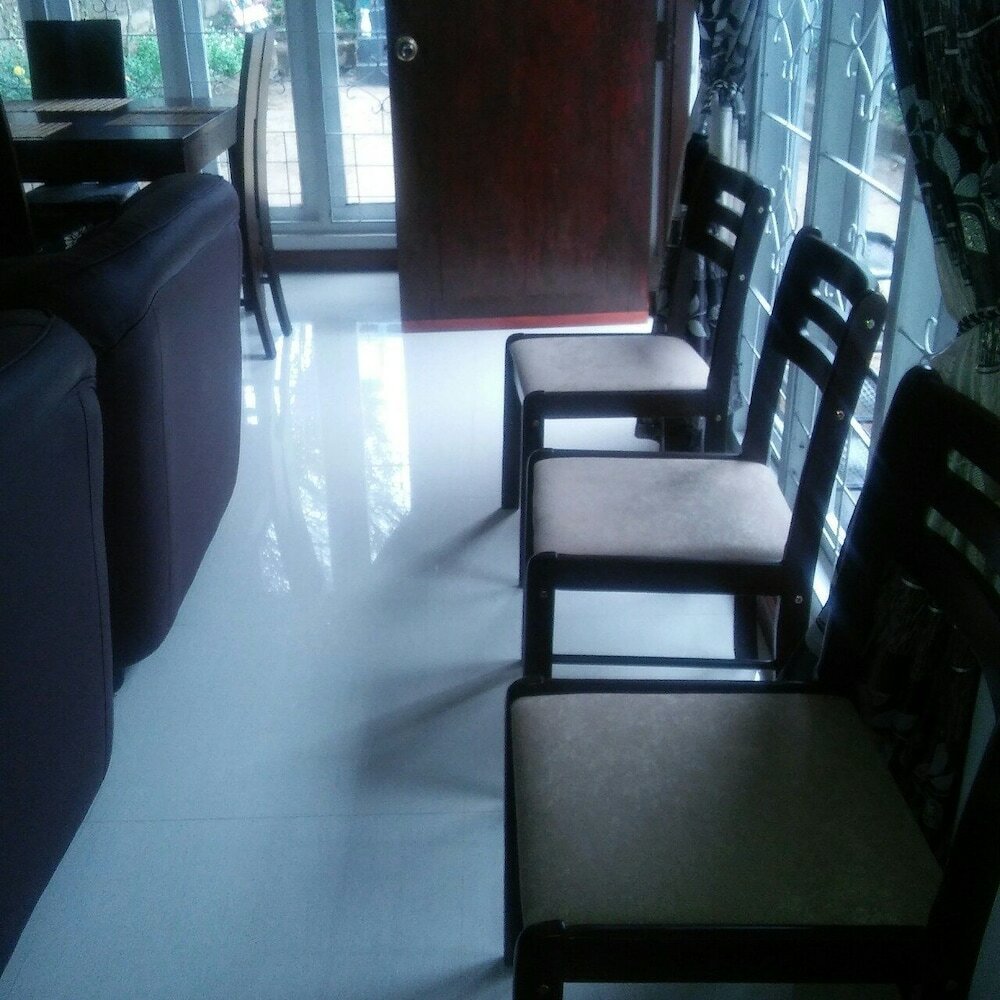 Фото The Raspberry Cottage