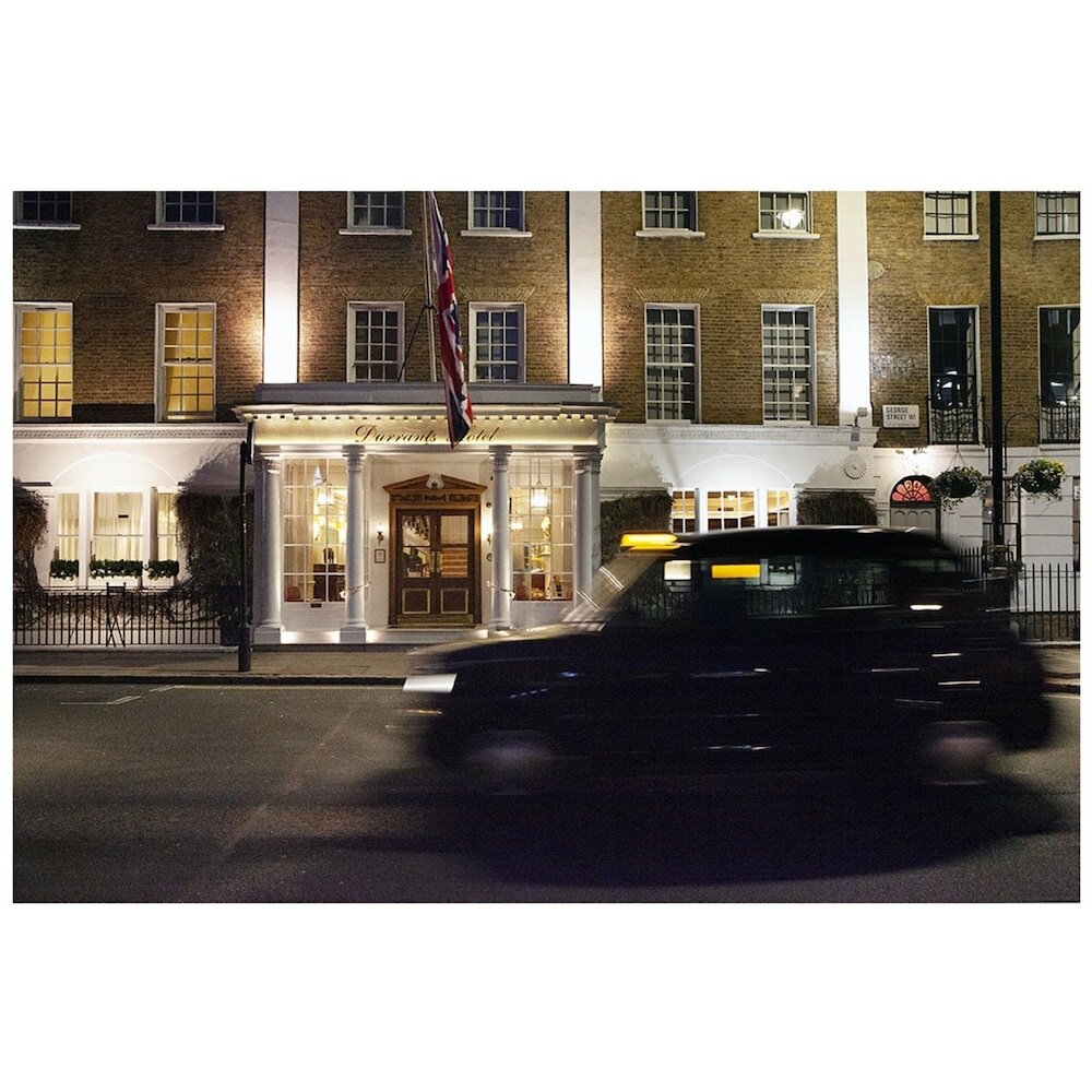 Фото Durrants Hotel